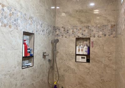 modified-clementie-v3-barndominium-Texas-Interior-MB-Bathroom