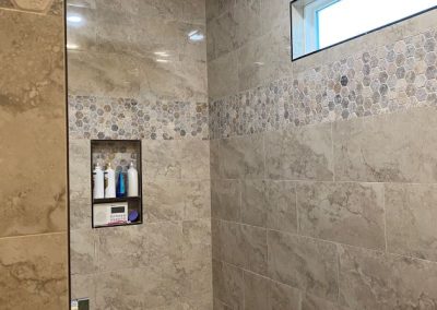 modified-clementie-v3-barndominium-Texas-bathroom