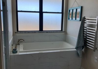 Modified Clementine barndominium 3250 sqft in Texas Bath Tub